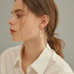Aurora Dorada – Pendientes con perlas - Imagen 3