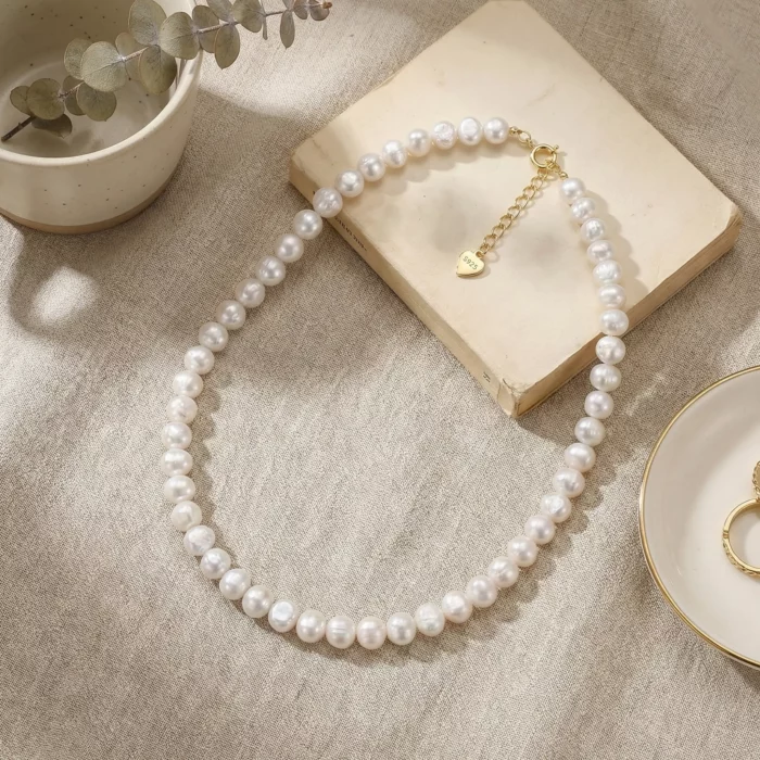 Instinto Natural – Collar corto de perlas barrocas - Imagen 2