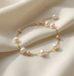 Brillo Intemporal – Pulsera de perlas 6MM con oro 14K - Imagen 2