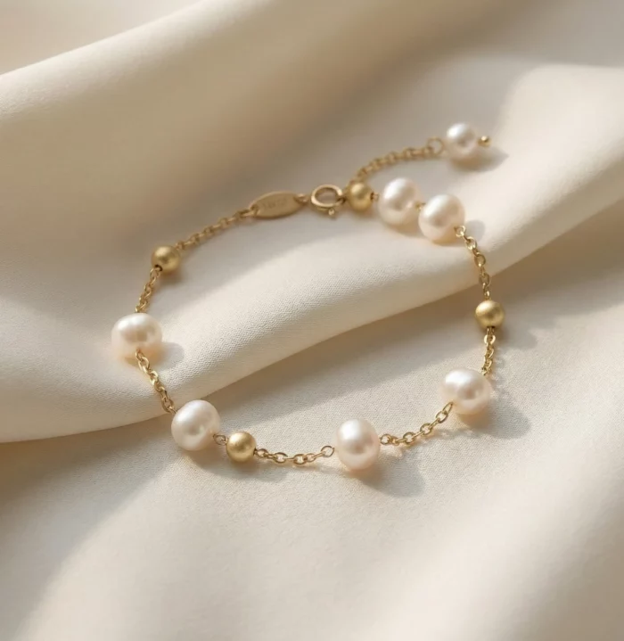 Brillo Intemporal – Pulsera de perlas 6MM con oro 14K - Imagen 2