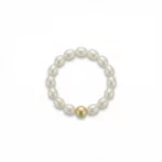 Anillo de perlas naturales con bola dorada – Petich