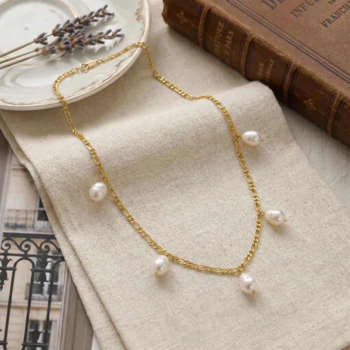 Olas Doradas – Collar con perlas suspendidas - Imagen 3